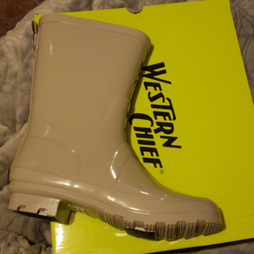 Rain boots